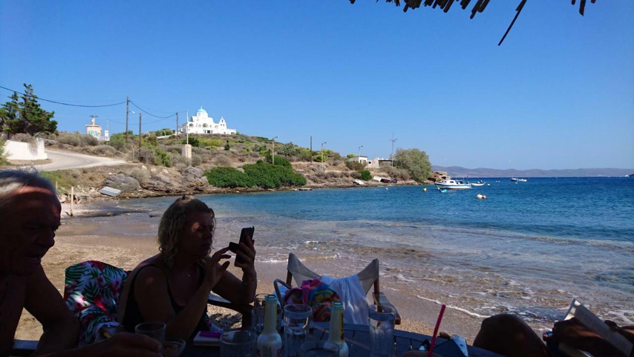 Το Πετρινο Villa Agia Marina Mikrolimanou Exterior photo
